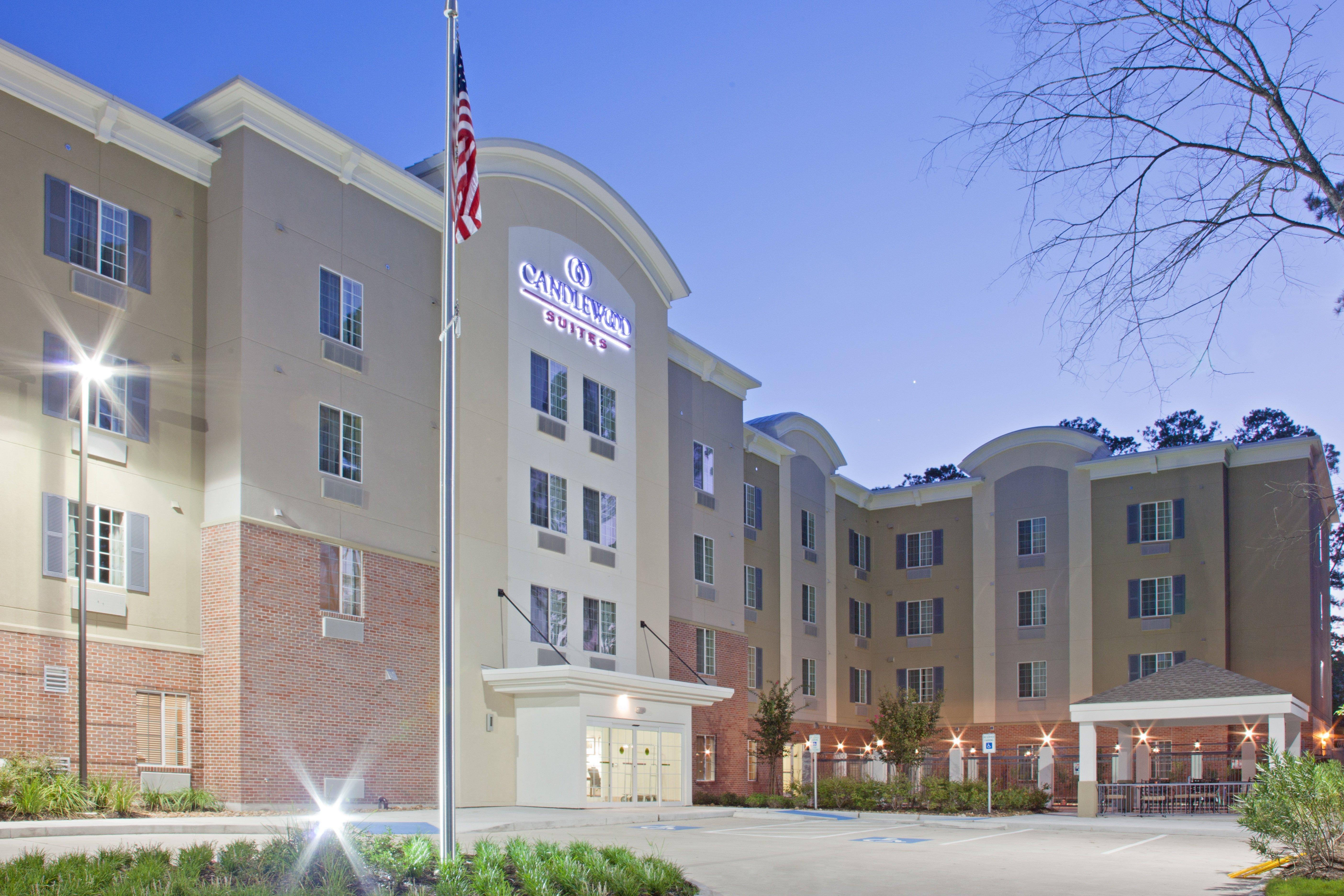 Candlewood Suites Houston The Woodlands By Ihg Экстерьер фото