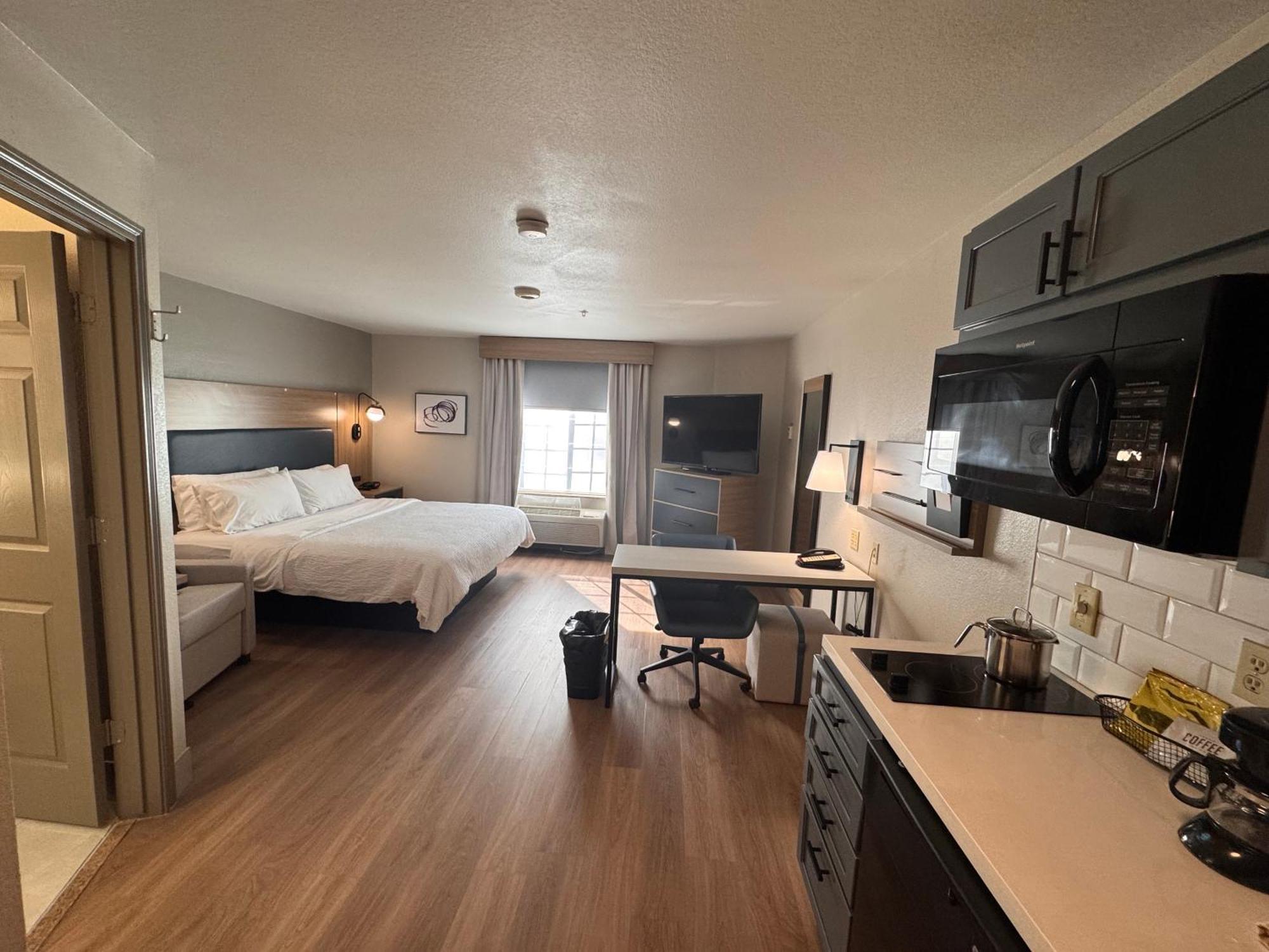 Candlewood Suites Houston The Woodlands By Ihg Экстерьер фото